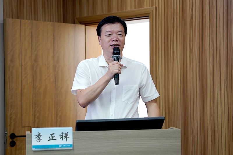 李正祥.jpg