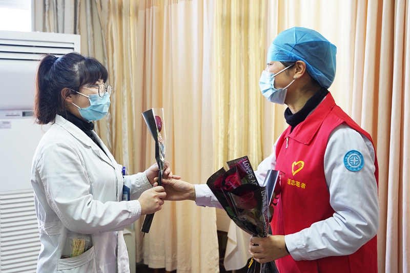 0308 門診送花4.jpg
